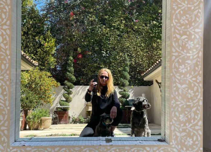 Kerstin Emhoff in Instagram Kerstin Emhoff in Instagram