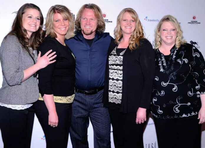 Kody Brown with his four now three wives, Meri, Jonalle, and Christine and now legal wife, Robyn Kody Brown with his four now three wives, Meri, Jonalle, and Christine and now legal wife, Robyn