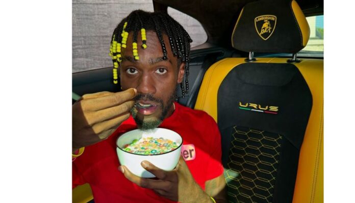 D'Aydrian-Harding-Is-Alive-And-Well D'Aydrian Harding Is Alive And Well. He Raised Funds For A Memorial For A Deceased Fan.